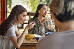 Etika Makan di Restoran