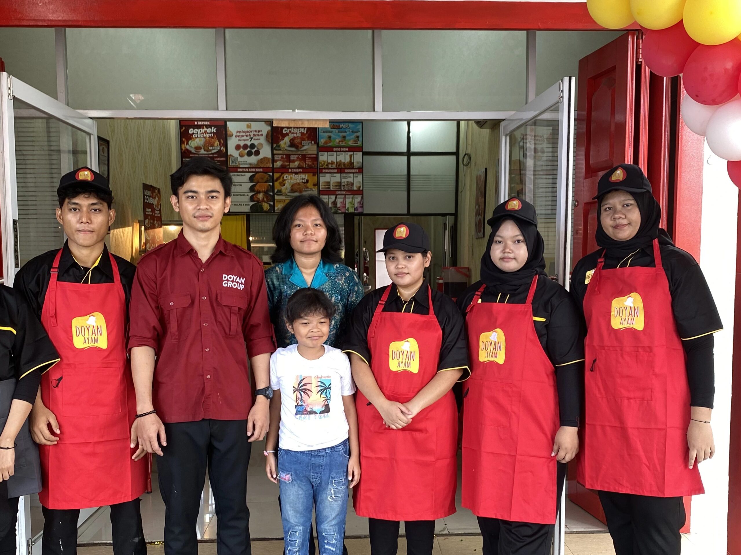 Cerita Mitra Doyan Ayam Medan: Biaya Franchise Lebih Murah, Support Maksimal